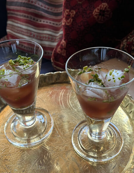 pistazienkerne, pistazien, granatapfelessenz, granatapfel, apéro, drinks, www.hayat-trading.com