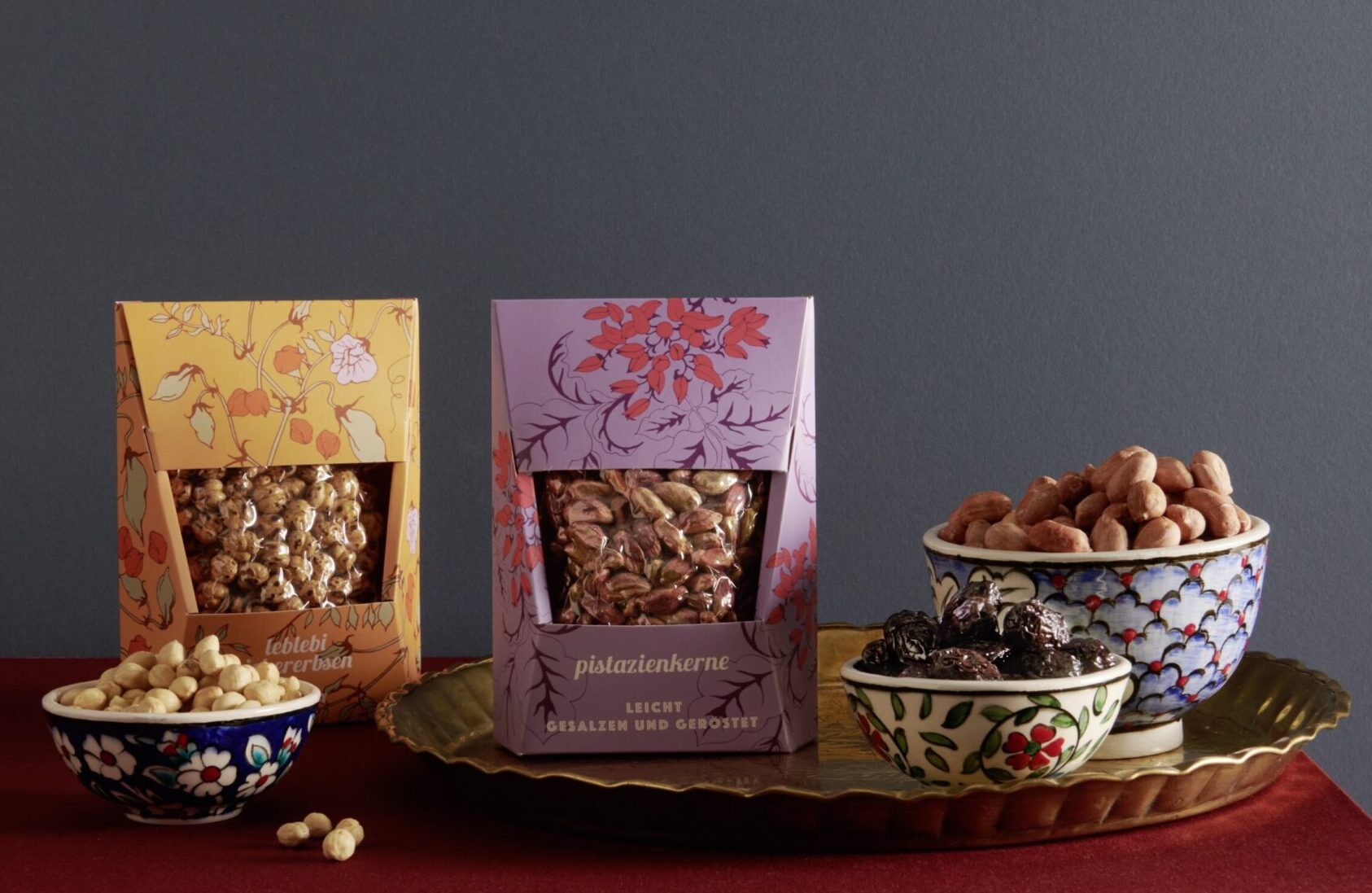 Still life, Pistazien, Kichererbsen, Erdnüsse, Hayat Delikatessen