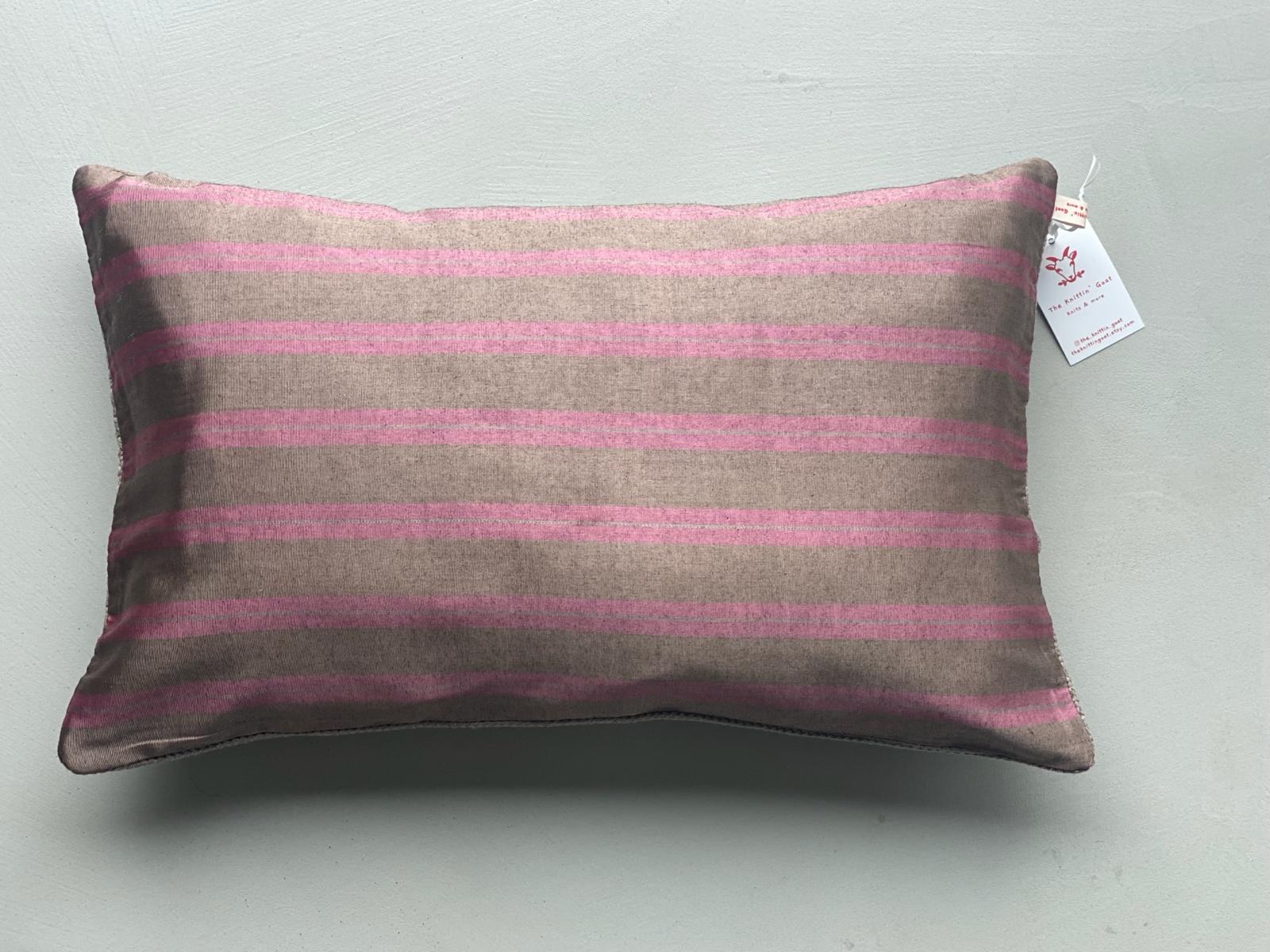 Kutnu Kissen, Zeynep Ander, The Knittin' Goat, Hayat Accessoires